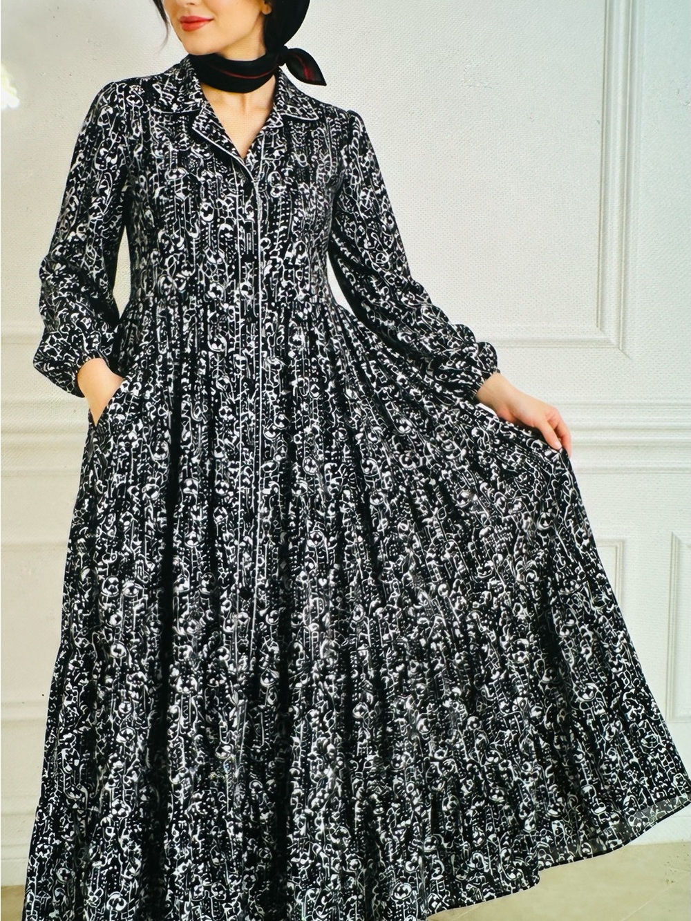 Max Studio Black and White Printed Maxi Dress